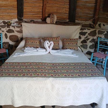 Ovile Juanne Loddo Orosei Extérieur photo